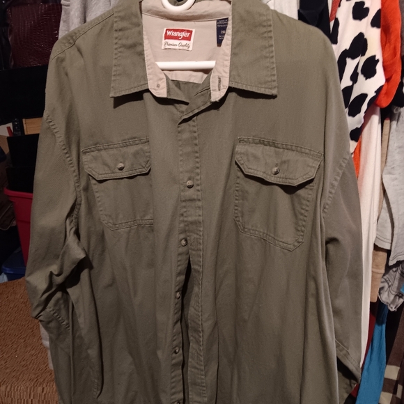 Ladies,Mens, Clothing,Shoes, Athletic and dressy, Home decor, Jewelry, Vintage 2 - Picture 6 of 17